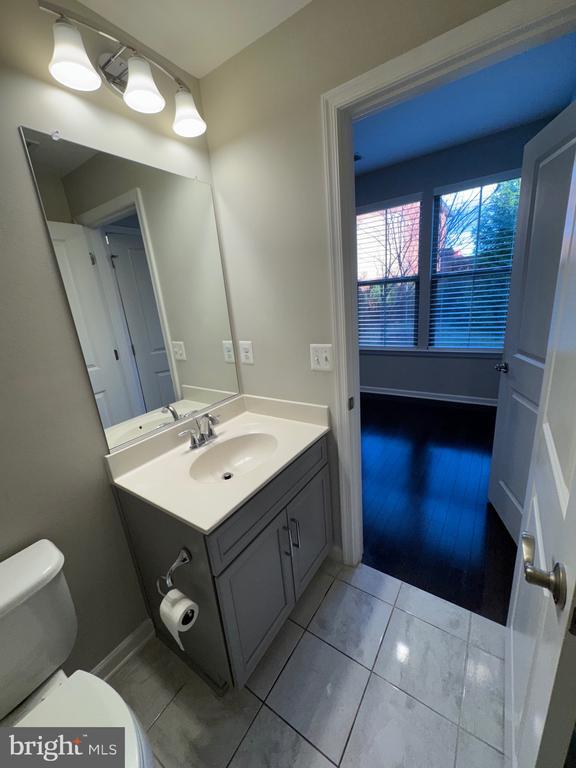 Building Photo - 120 Tolocka Terrace NE