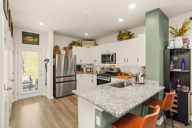 Building Photo - 448 Waterfowl Wy