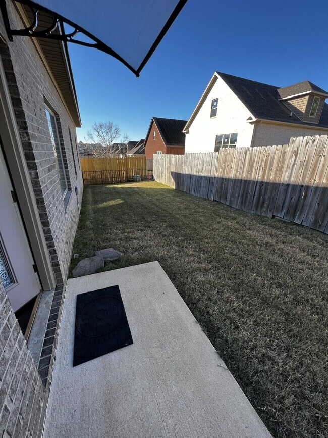 Building Photo - 3529 Western Gales Dr