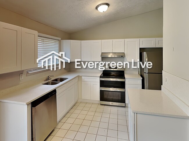 Building Photo - 5052 Galbraith Cir