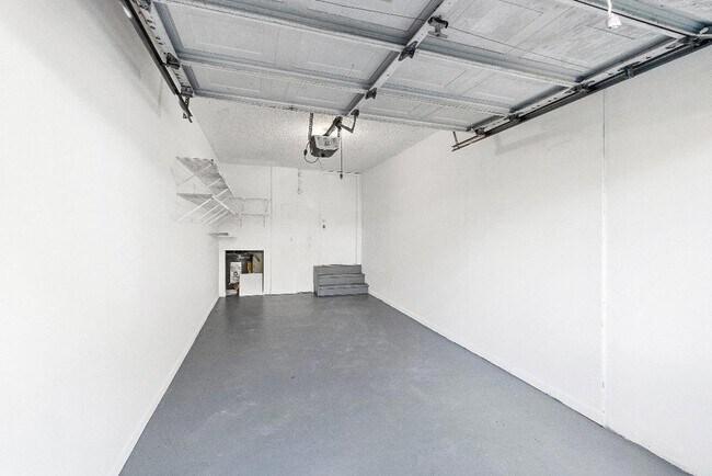 Building Photo - 9770 Nickels Blvd