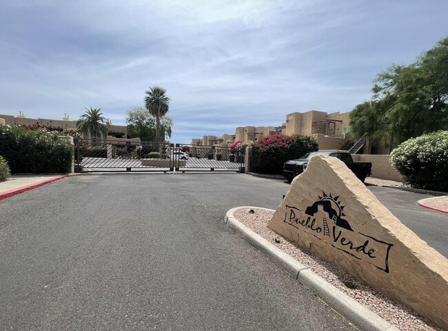 Building Photo - 7021 E Earll Dr