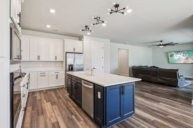 Building Photo - 4103 Meandering Bay Dr