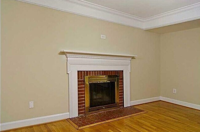 Building Photo - 318 Powhatan Drive Poquoson VA 23662