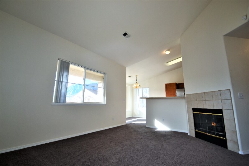 Building Photo - 3715 Strawberry Field Grove