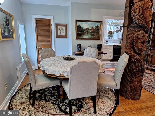 Building Photo - 2254 Winchester Rd