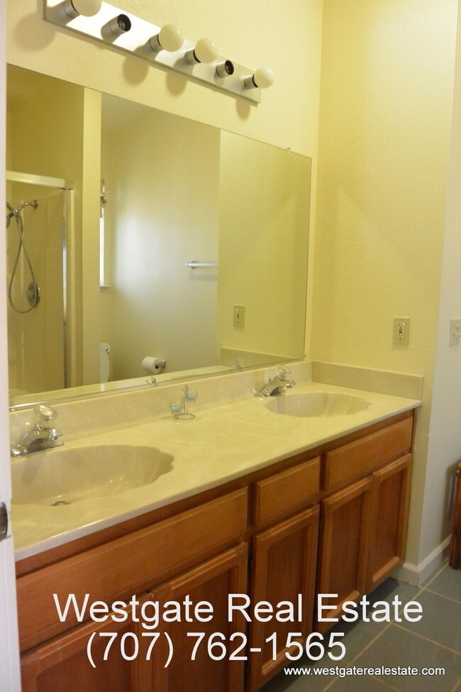 Building Photo - 1505 Abercrombie Way