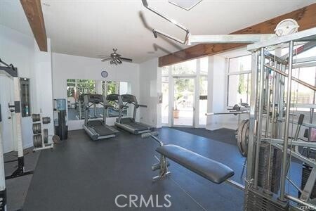 Building Photo - 322 Miraleste Dr