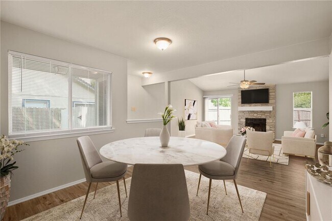 Building Photo - 9402 Marsh Dr