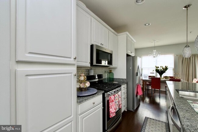 Building Photo - 7302 Calico Rock Lndg