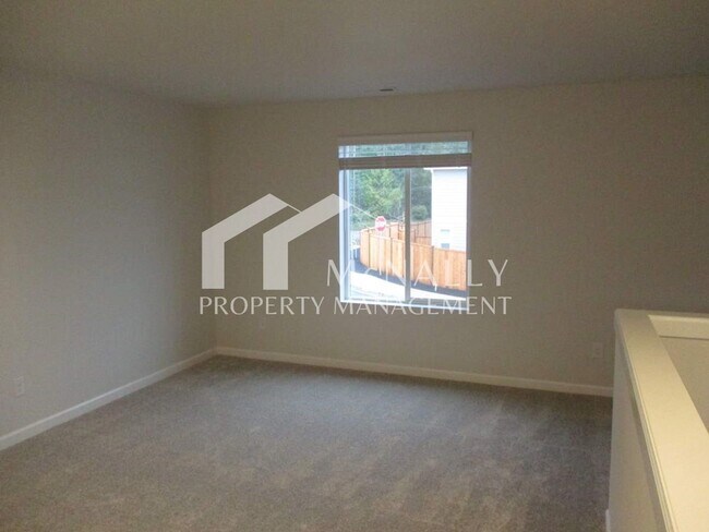 Building Photo - 3 Bedroom, 2.5 Bathroom Andasio Villiage Home in Port Orchard