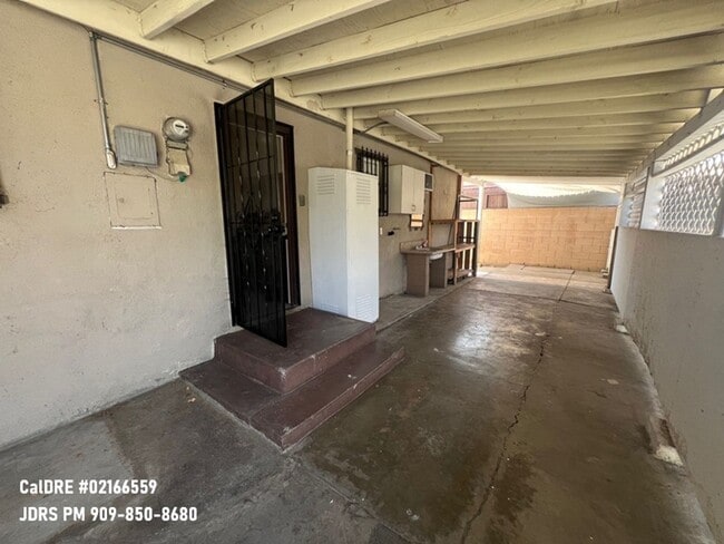 Building Photo - Rosemead 2 Bedroom Home