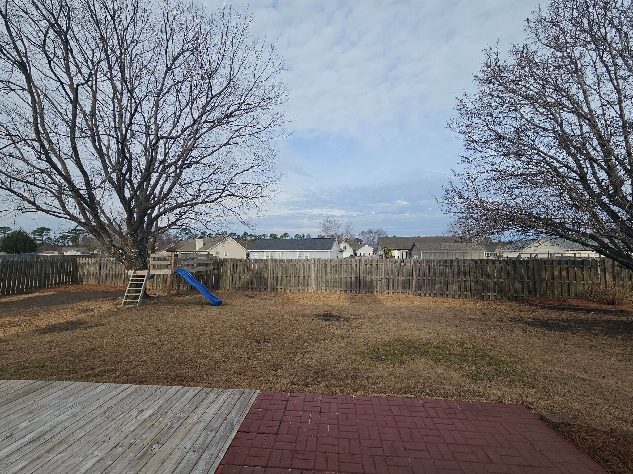 Building Photo - 1503 Flushing Dr