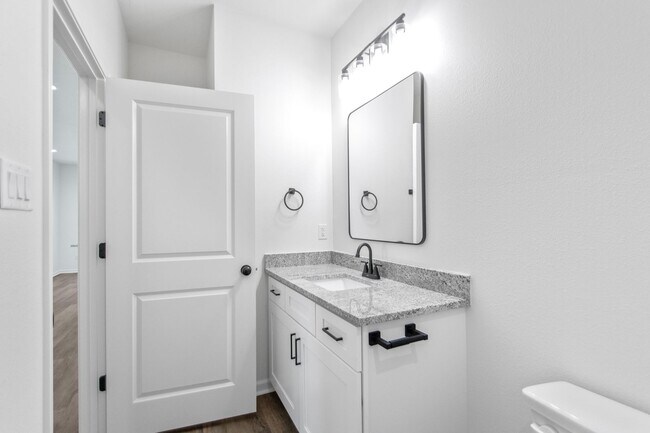 Building Photo - 1800 S Harrison St