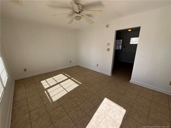 Building Photo - 278 Crabapple Cir
