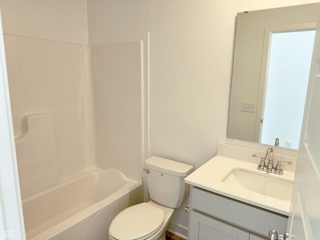 Building Photo - 769 Felix Dr