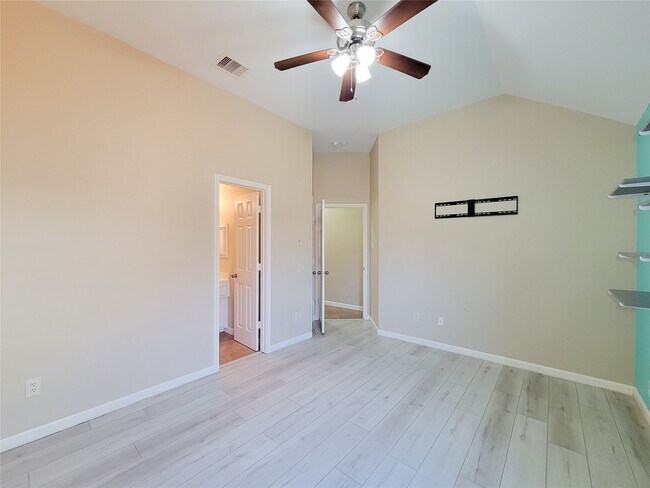 Building Photo - 9514 Garnet Falls Ln