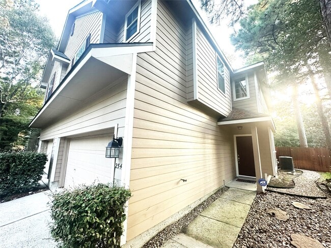 Building Photo - 254 Liriope Ct