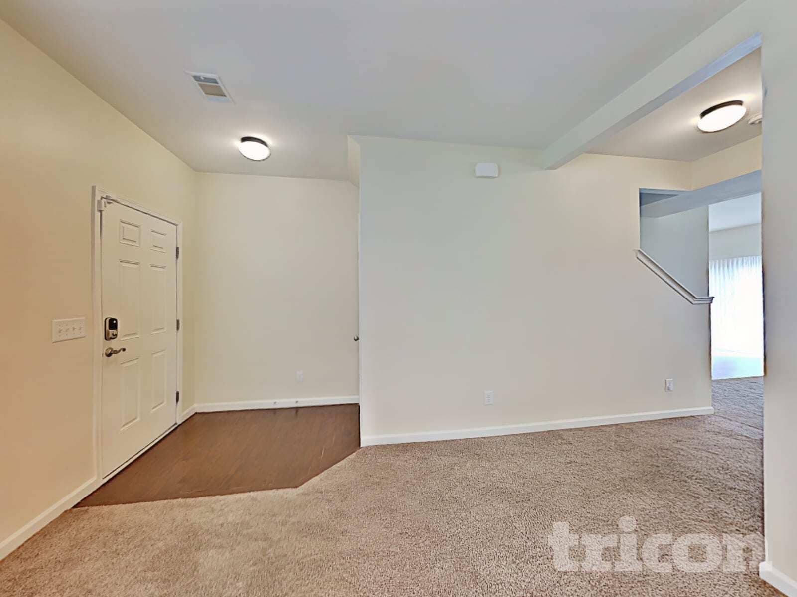 Building Photo - 1024 Daniel Ln