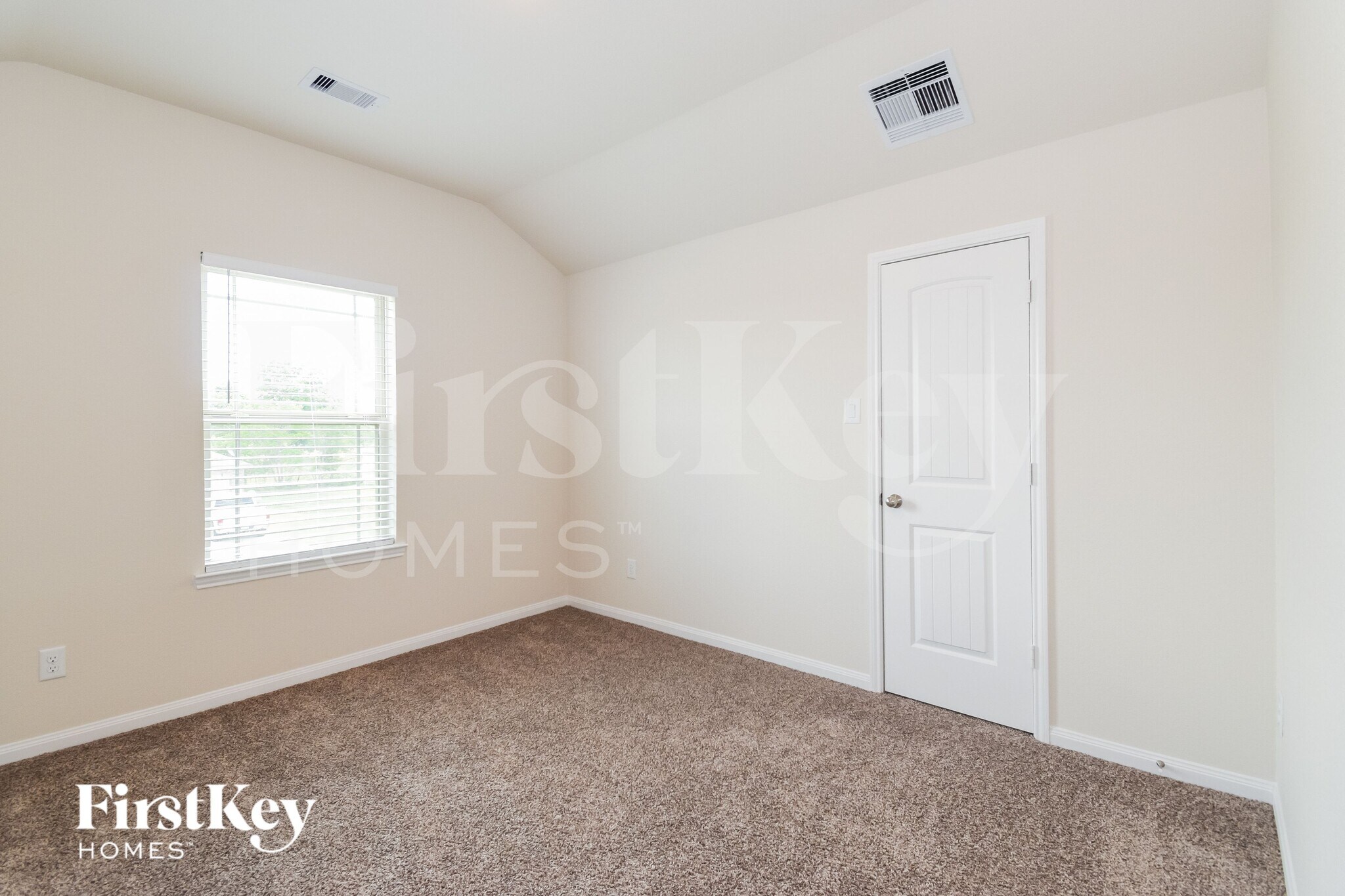 Building Photo - 6542 Blimp Base Blvd