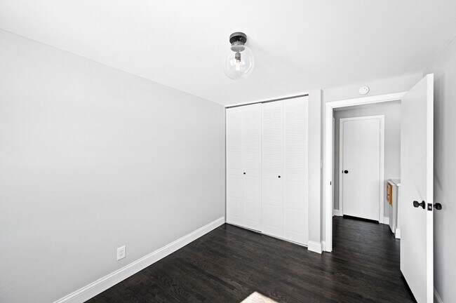 Building Photo - 415 Kelly Cir