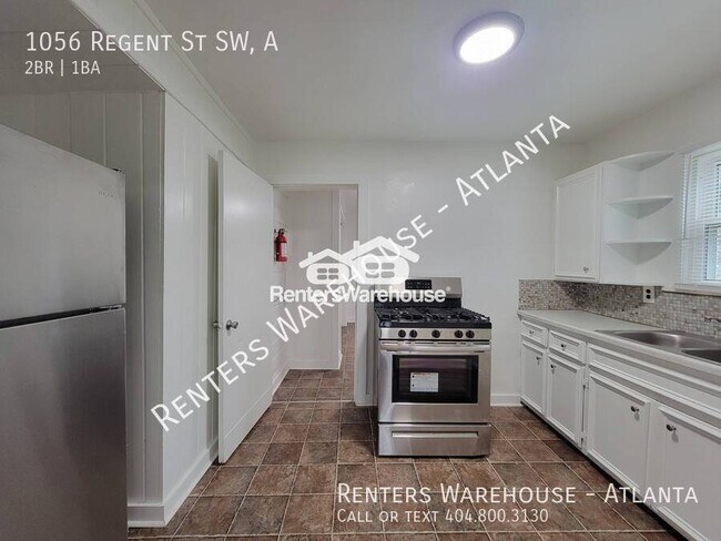 Building Photo - 1056 Regent St SW