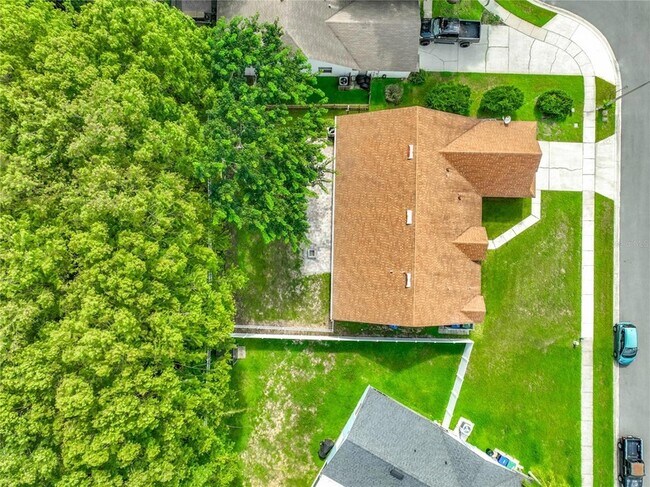 Building Photo - 3020 Hartland Ct