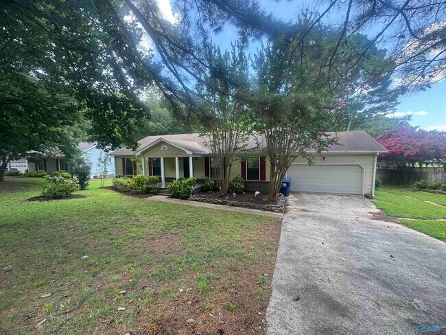 Building Photo - 792 Seina Vista Dr