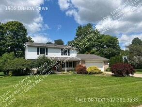 Building Photo - 1916 Oneida Dr