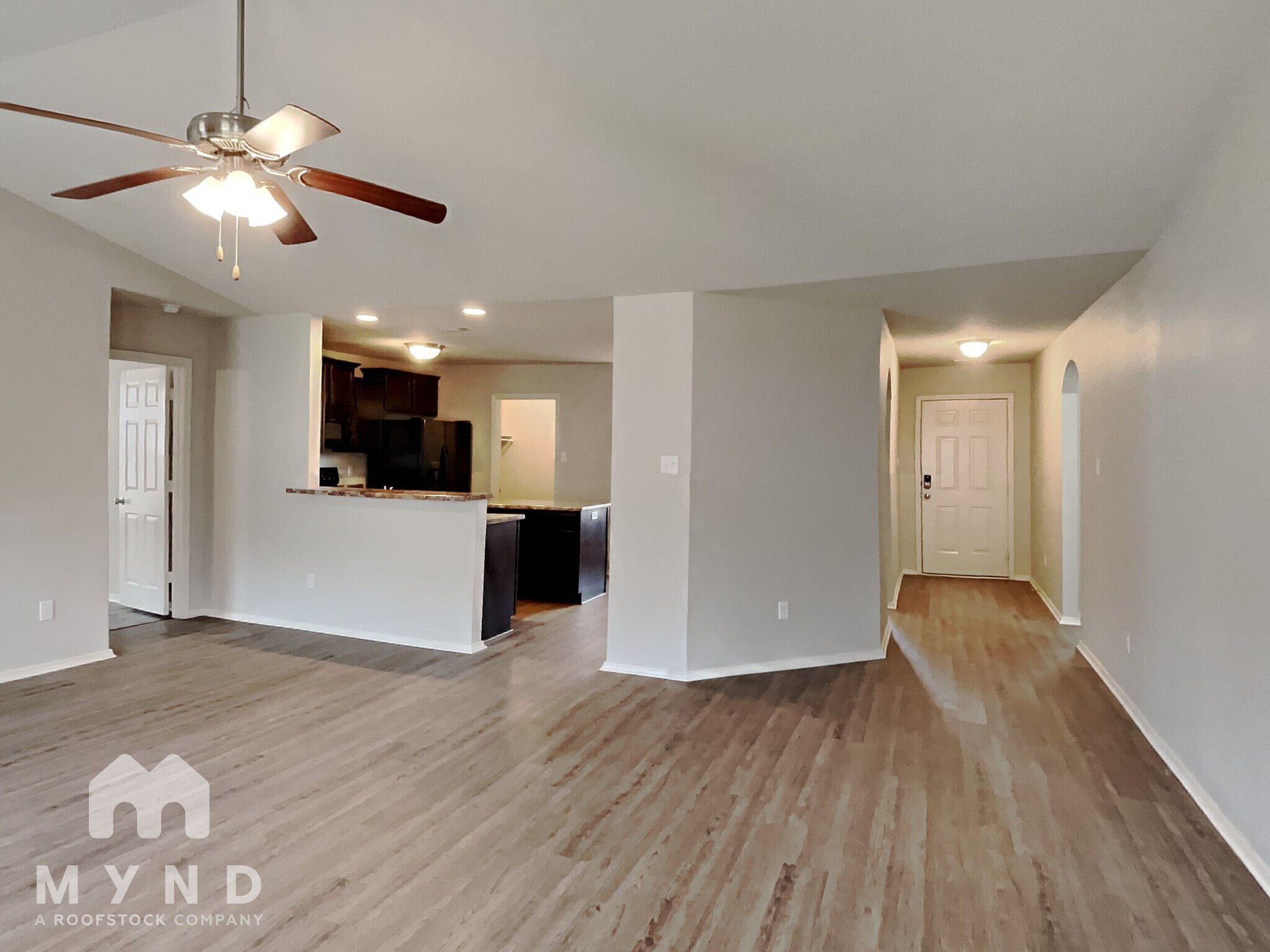 Building Photo - 90 Cedar Creek Cove