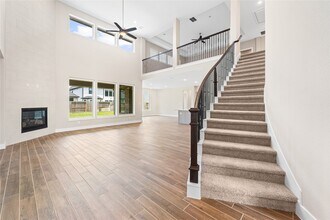 Building Photo - 29842 Kate Crk Ln