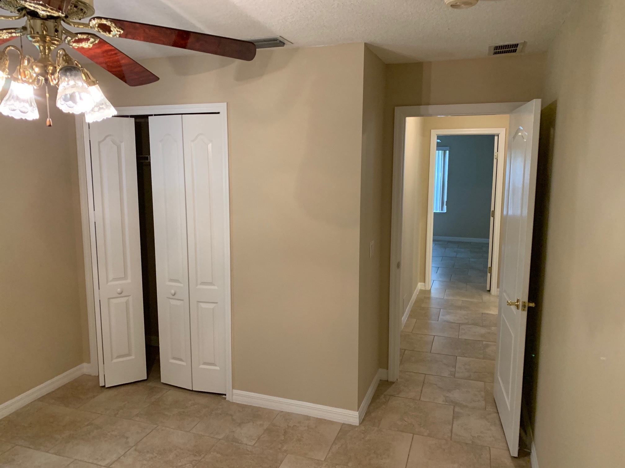 Building Photo - 65 Brookside Ln