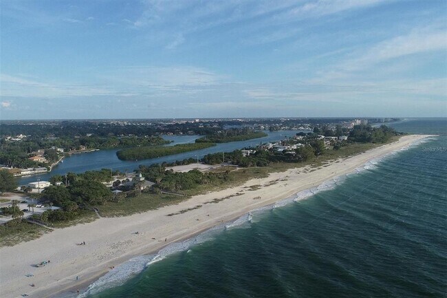 Building Photo - 8657 Palmer Park Cir