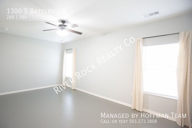 Building Photo - 1300 S Battery St