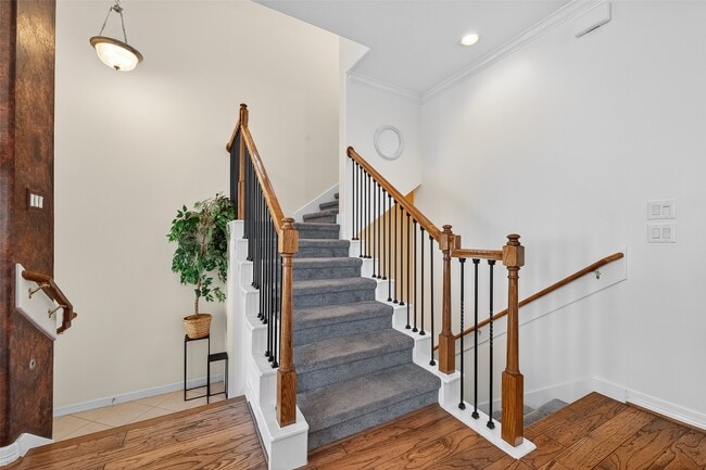 Building Photo - 7926 Stoneyway Dr