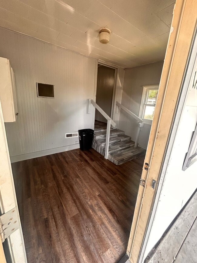 Building Photo - Available Now – 1 Bed / 1 Bath Apartment at Bunker Hill Mobile Home Community