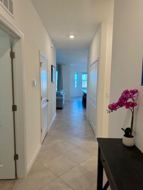 Building Photo - 12140 Wellen Golf St