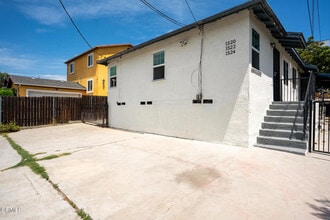Building Photo - 1520 N Soto St