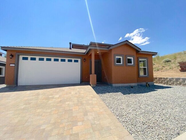 Building Photo - Built 2023! NW Reno 3 Bedroom House - Downstairs Masterbedroom/Masterbath