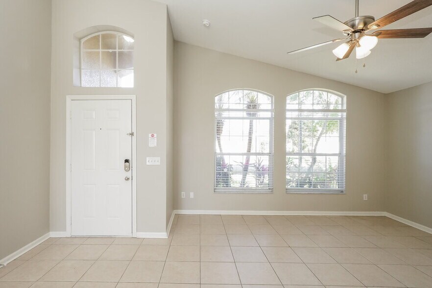 Building Photo - 6859 Bouganvillea Crescent Dr