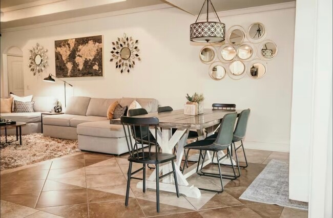 Building Photo - 1306 N 31st St