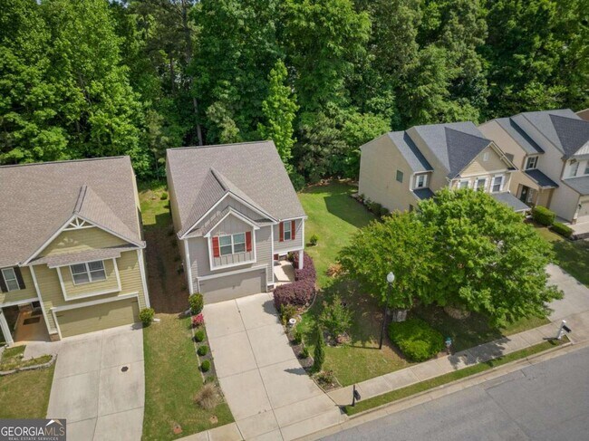 Building Photo - 240 Stillwood Dr