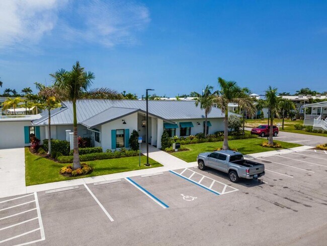 Building Photo - 11596 Palm Dr