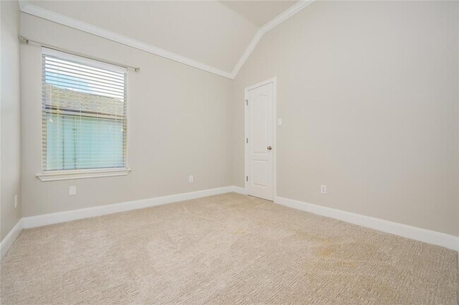 Building Photo - 21 Green Terrace Cove