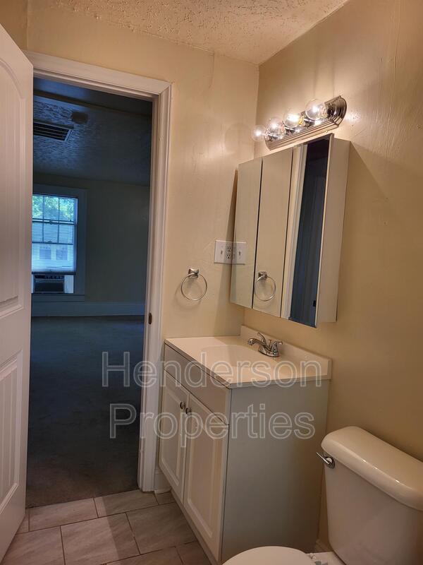 Building Photo - 1511 Hamorton Pl