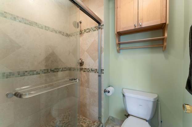 Building Photo - 741 Acorn Ct