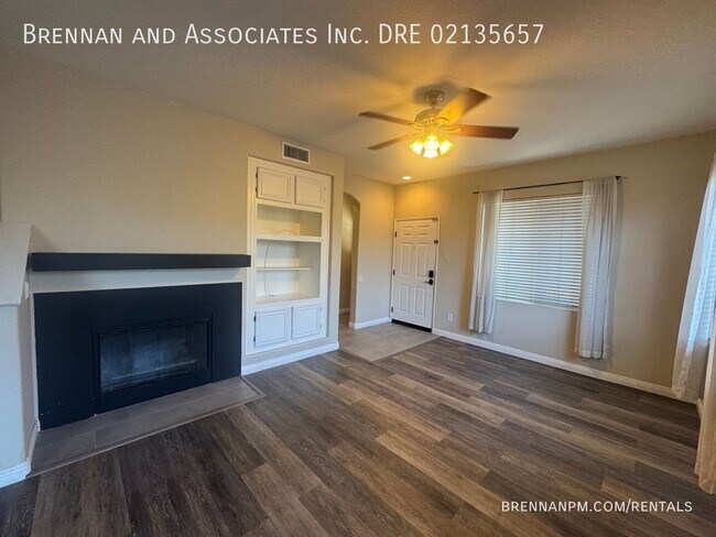 Building Photo - 1165 Latigo Cove