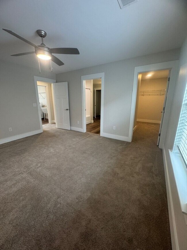 Building Photo - 311 Indigo Way