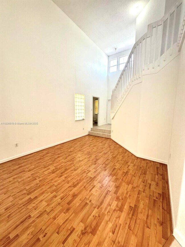 Building Photo - 17037 SW 39th St