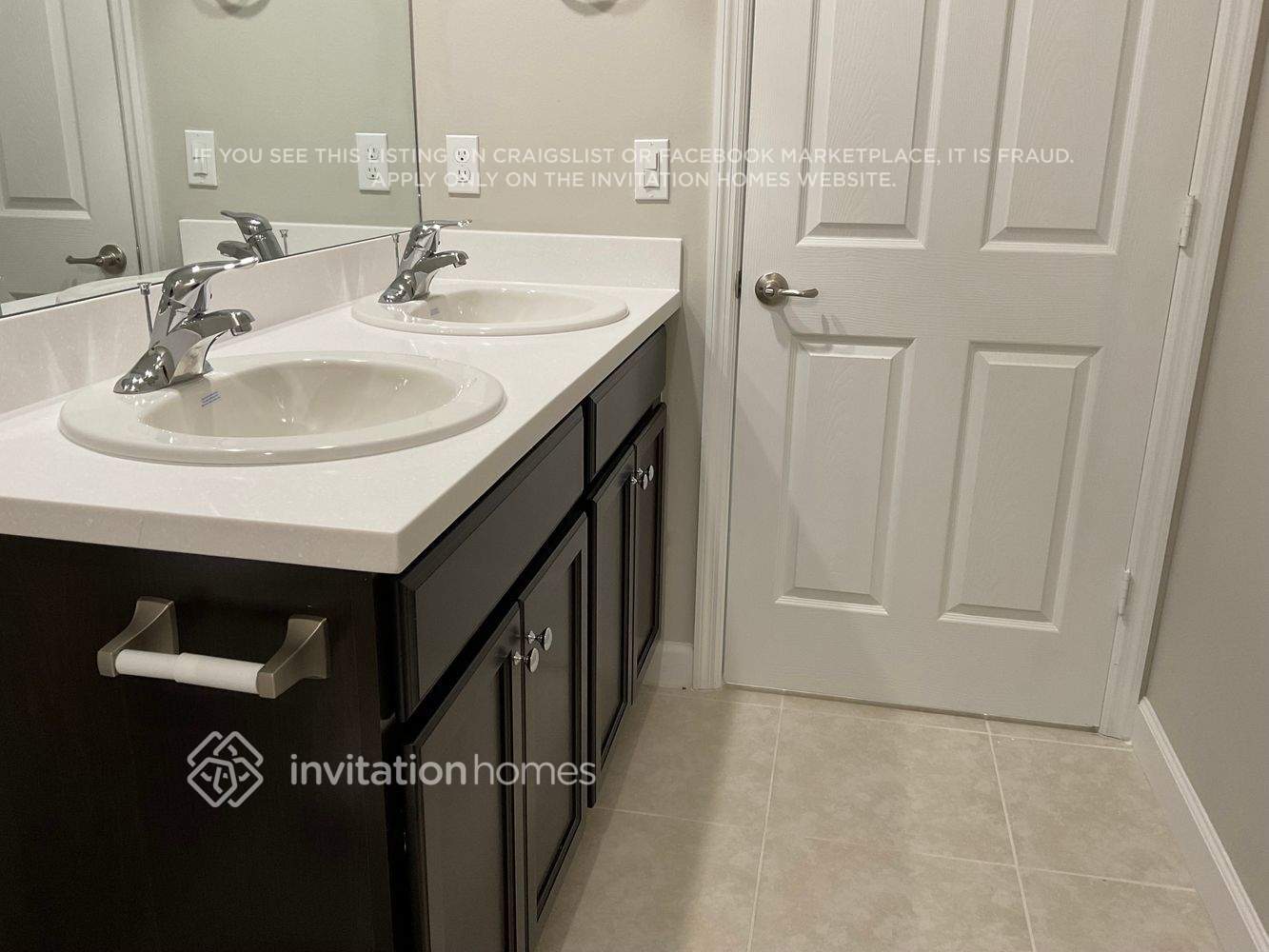 Building Photo - 982 Carver Rd SE